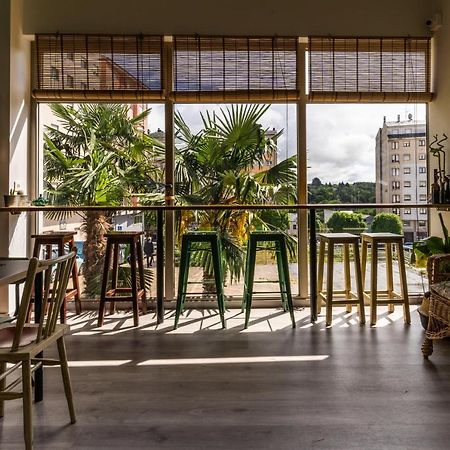 Four Rooms Hostel Lugo Εξωτερικό φωτογραφία