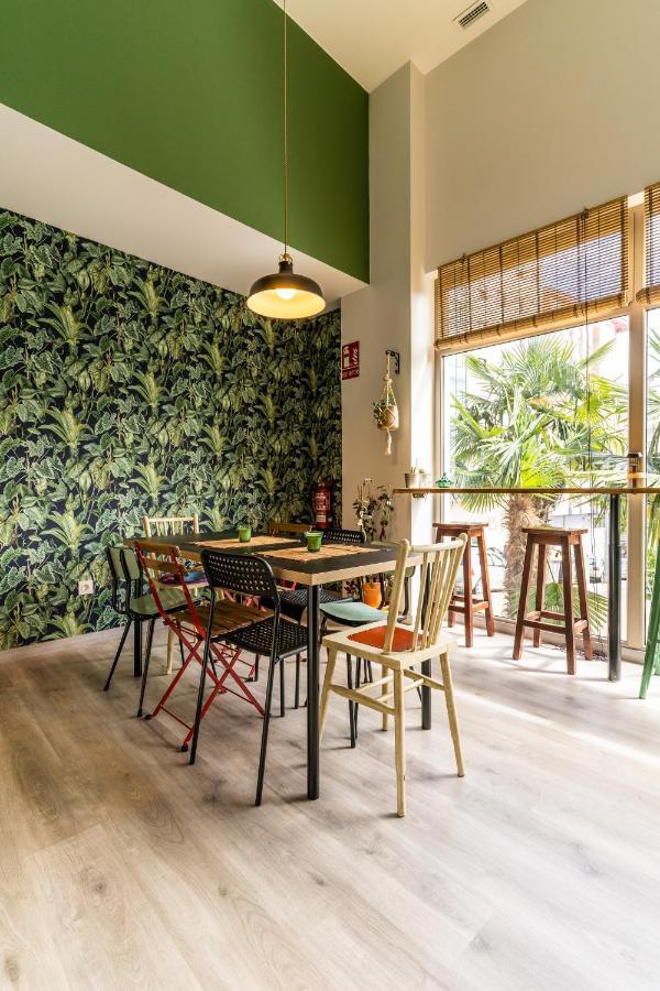 Four Rooms Hostel Lugo Εξωτερικό φωτογραφία