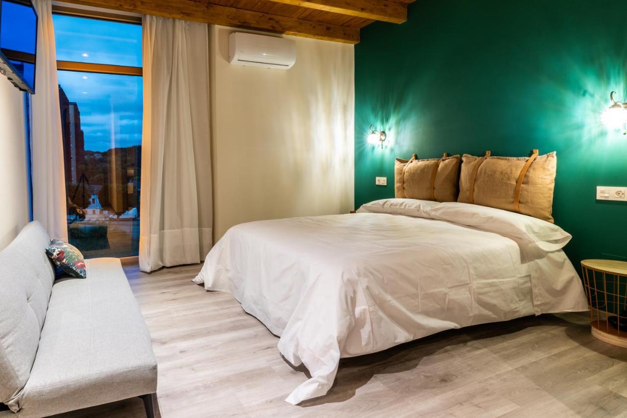 Four Rooms Hostel Lugo Εξωτερικό φωτογραφία