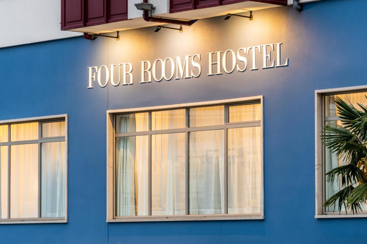Four Rooms Hostel Lugo Εξωτερικό φωτογραφία